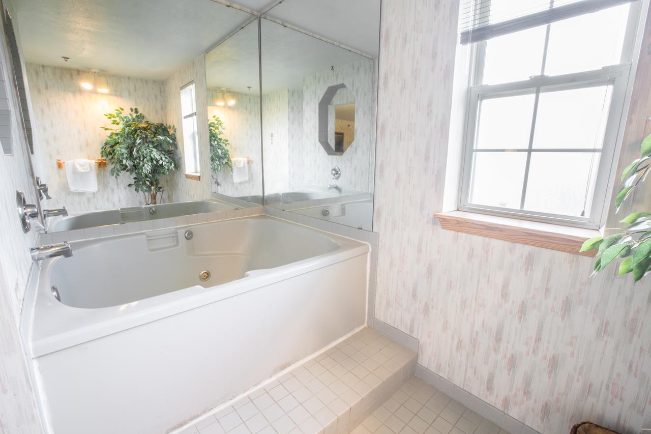 Bridgeway Inn & Suites - Portland Airport Gresham Quarto foto